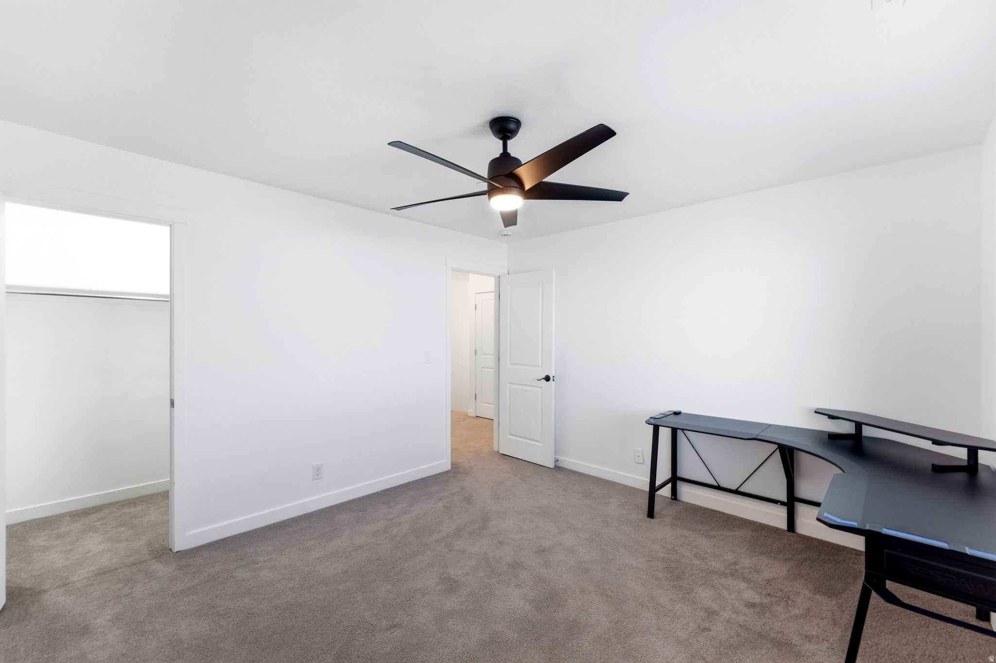 AVENUES AT THE STATI - Residential