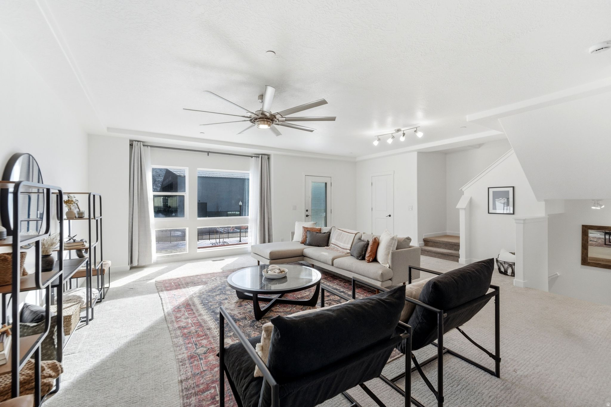 AVENUES AT THE STATI - Residential