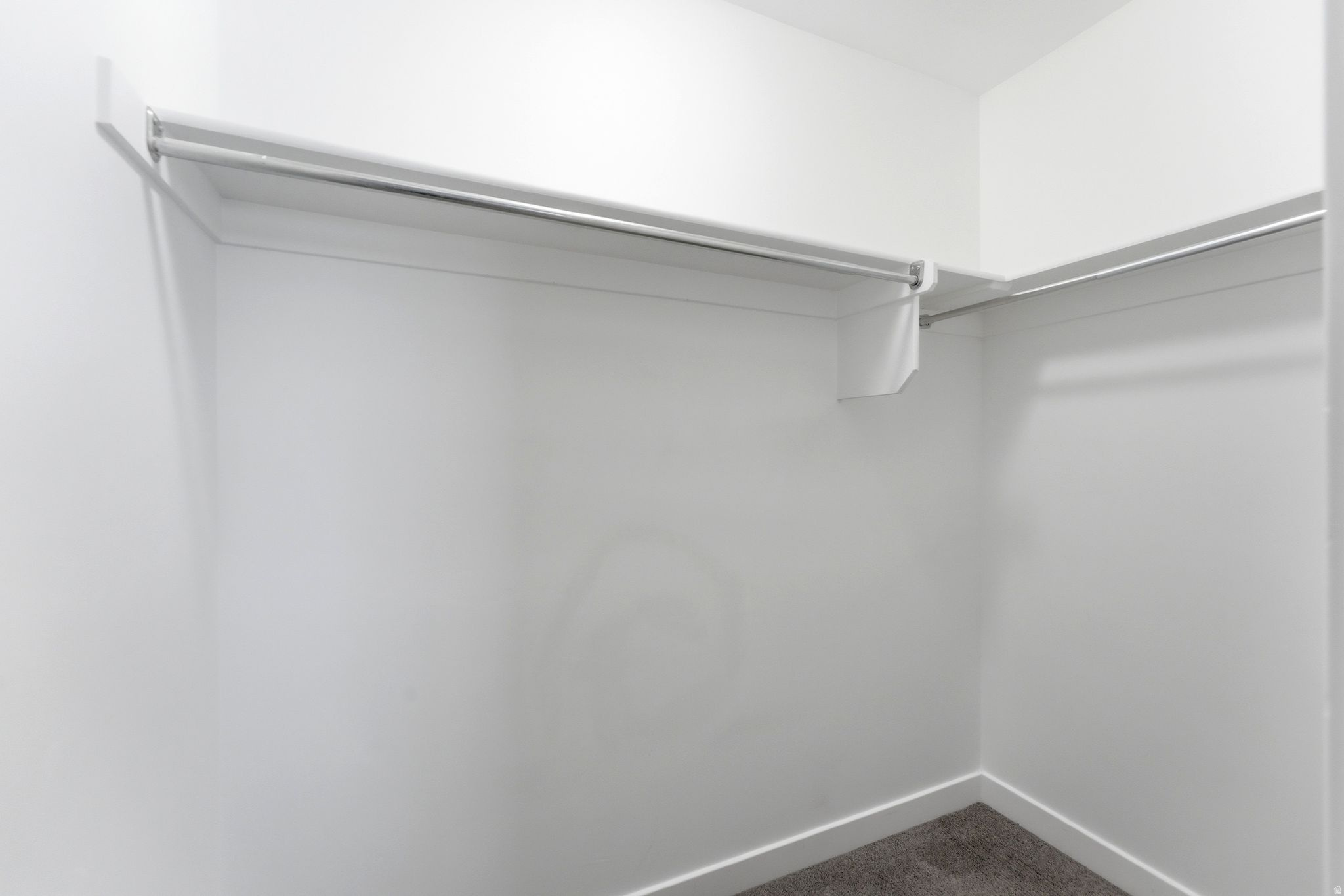 AVENUES AT THE STATI - Residential