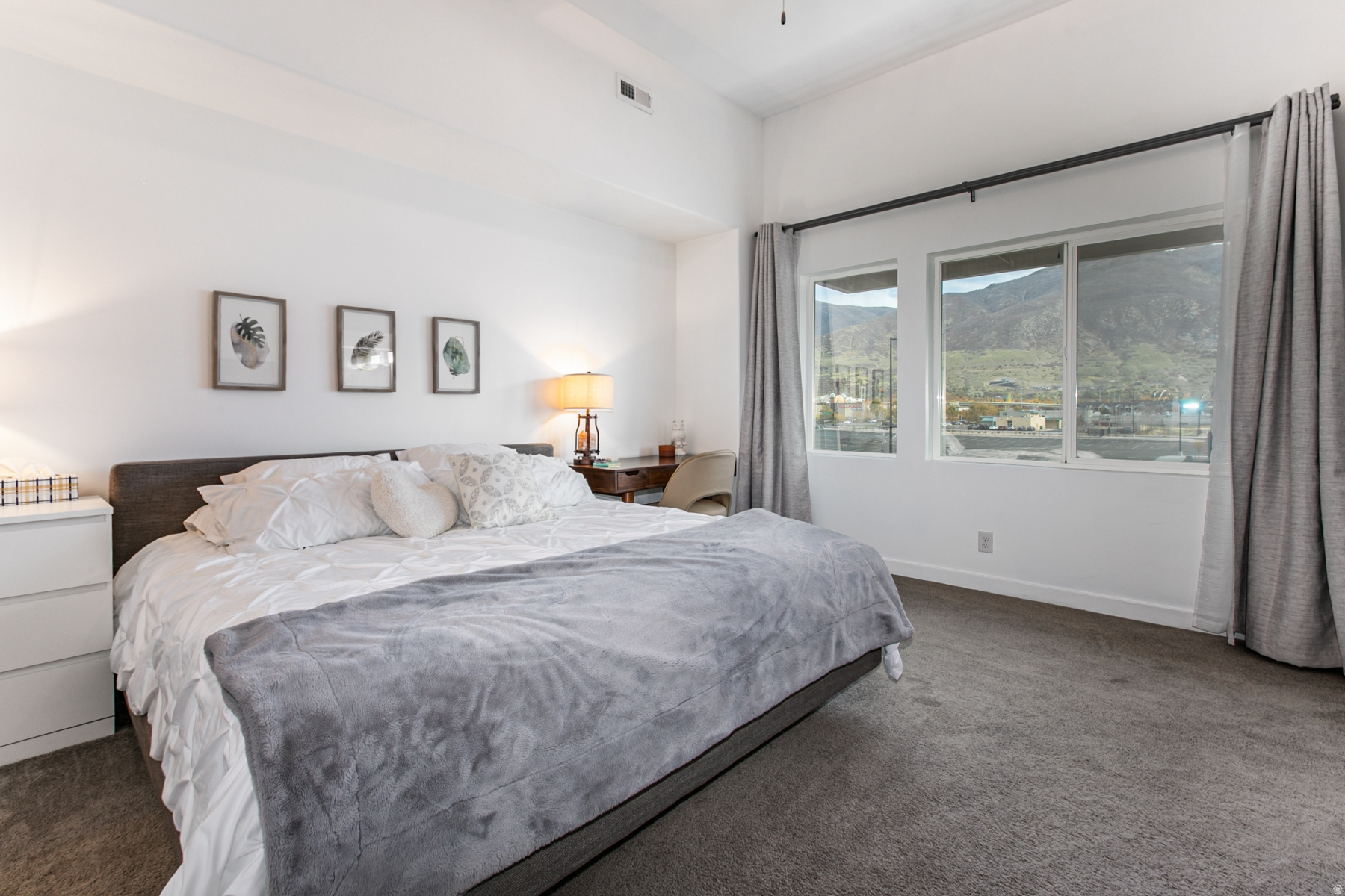 AVENUES AT THE STATI - Residential