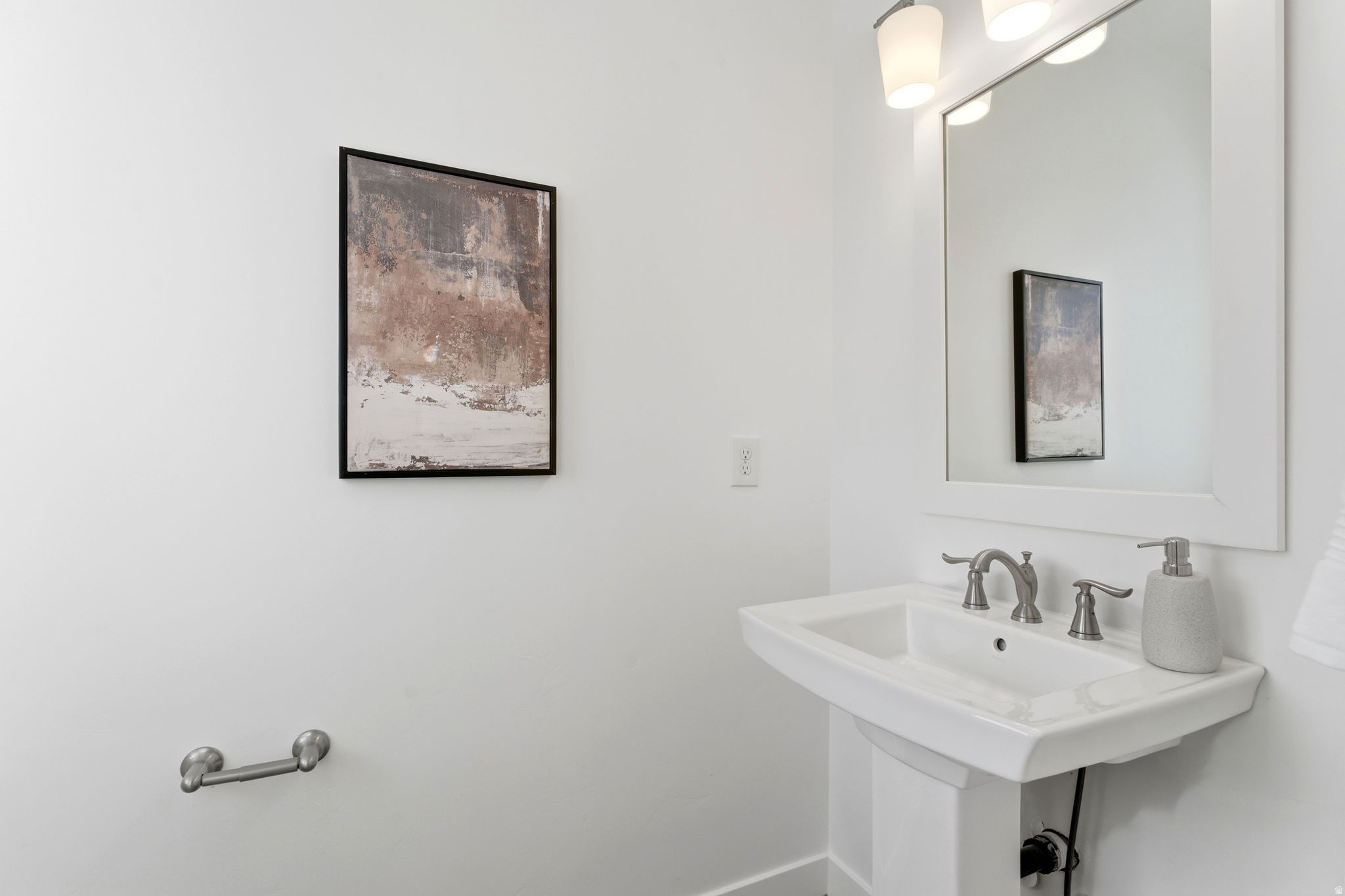 AVENUES AT THE STATI - Residential