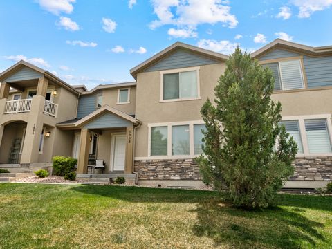 Townhouse For Sale - 5058 W Arete Way<br/> Salt Lake County, Herriman, UT 84096