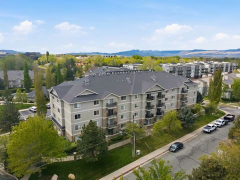Tiny photo for 1205 E PRIVET DR #102, Cottonwood Heights, UT 84121 (MLS # 2150987)