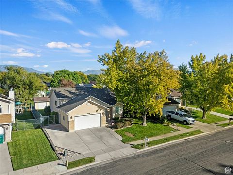 Tiny photo for 4918 S 2925 W, Roy, UT 84067 (MLS # 2117768)