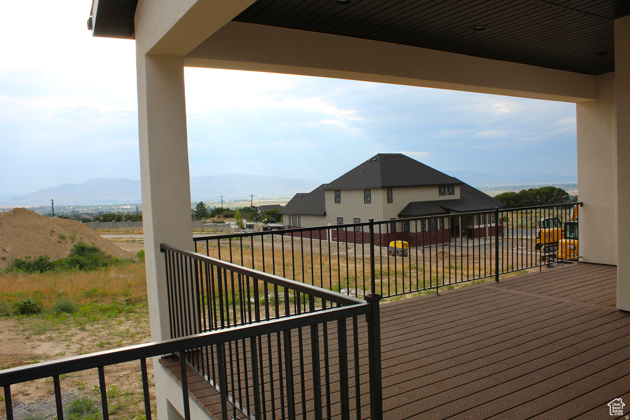 LEGACY HILLS - Residential