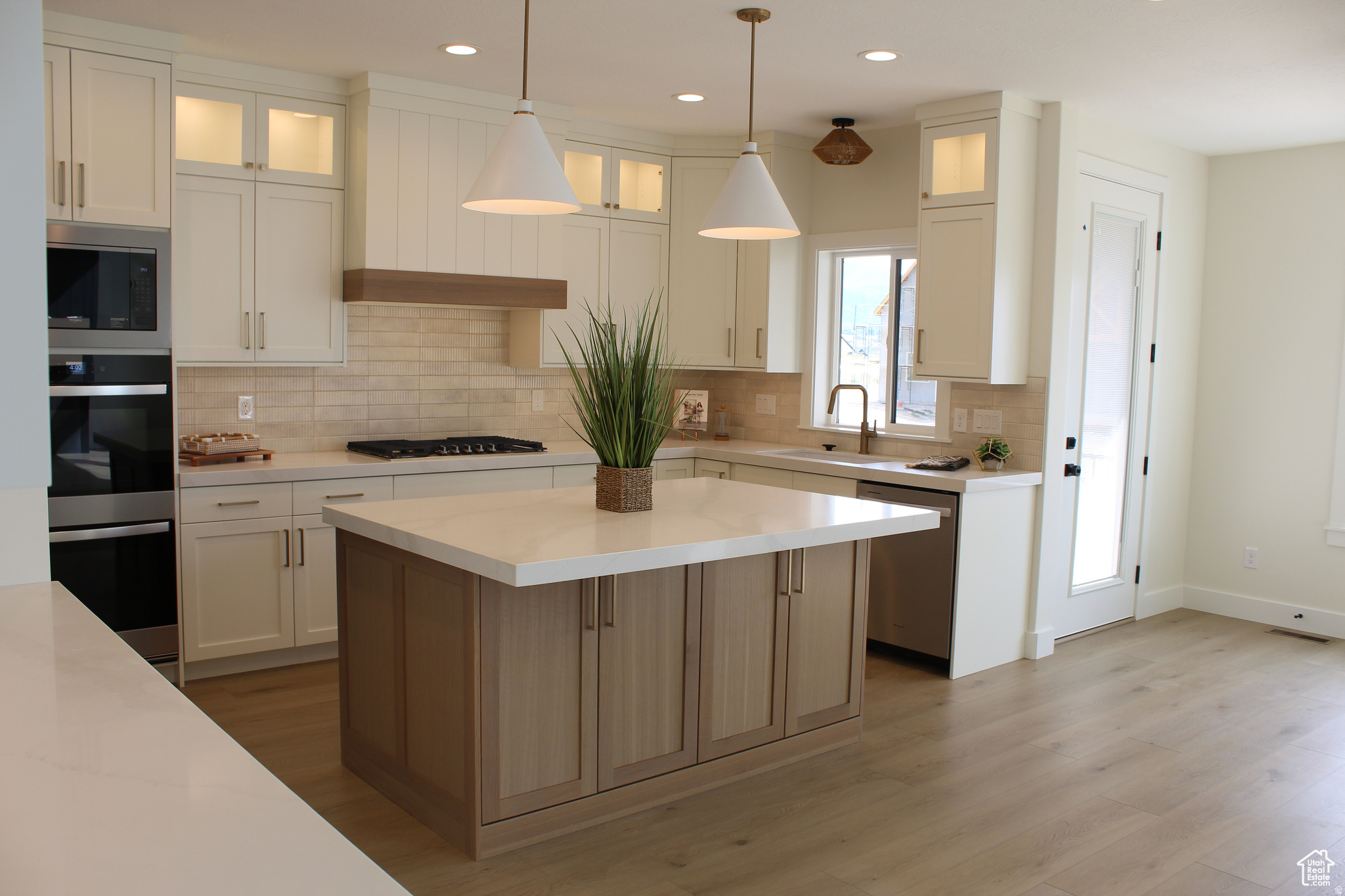 LEGACY HILLS - Residential