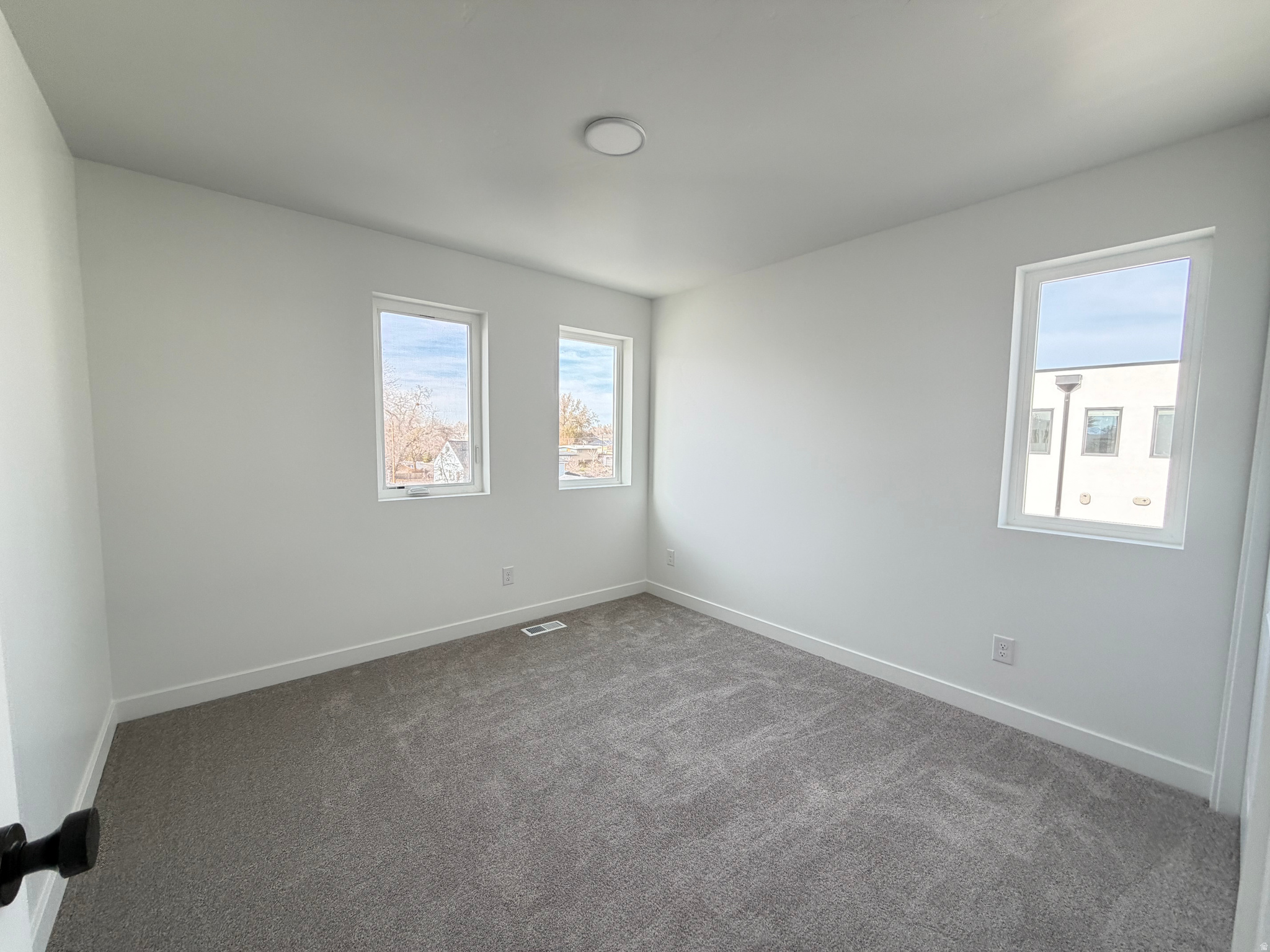 REGENCY ON 9TH COMMUNITY - Residential