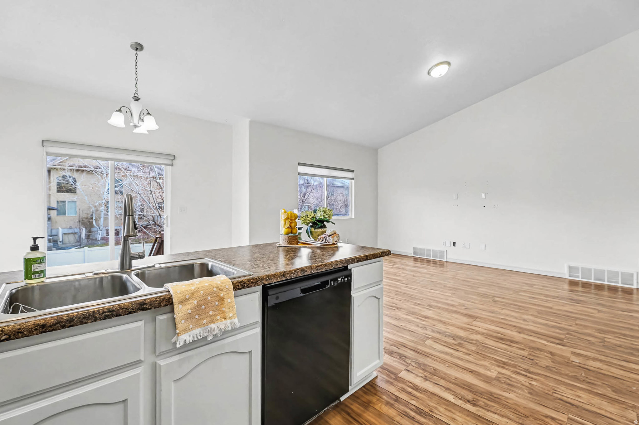 STANSBURY PARK - Residential