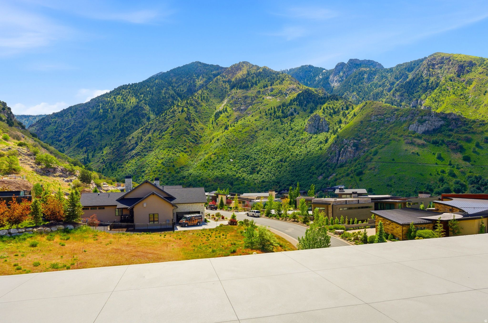 COTTONWOOD - Residential