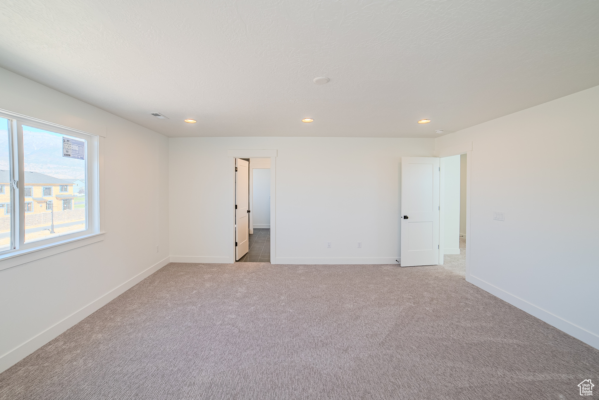 WOODS - Residential