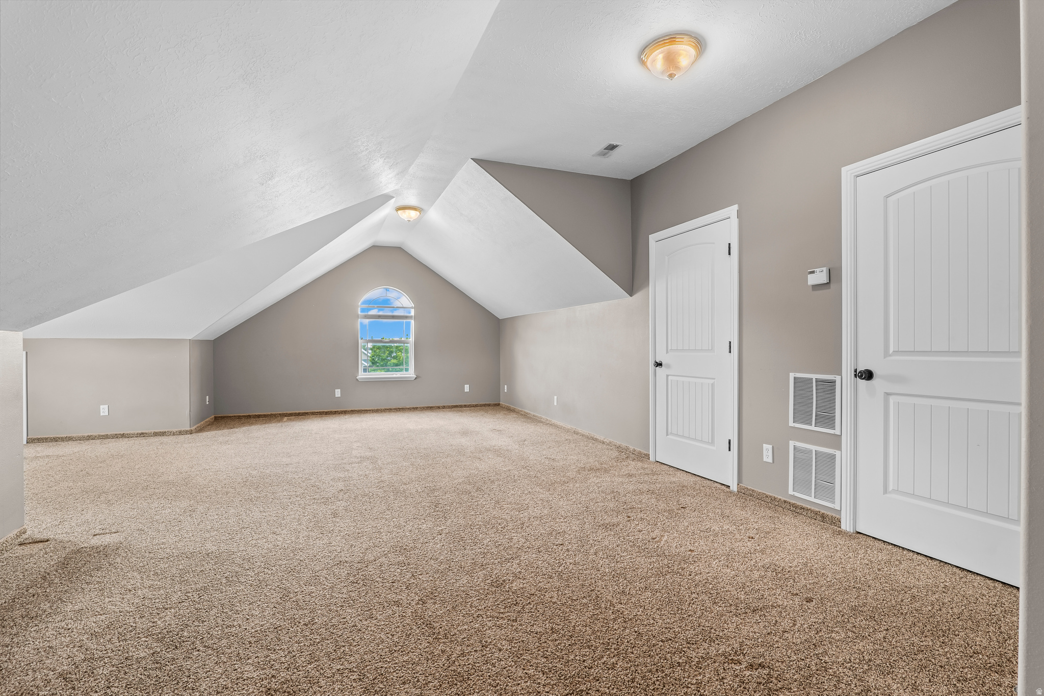 LYNNWOOD SUBD - Residential