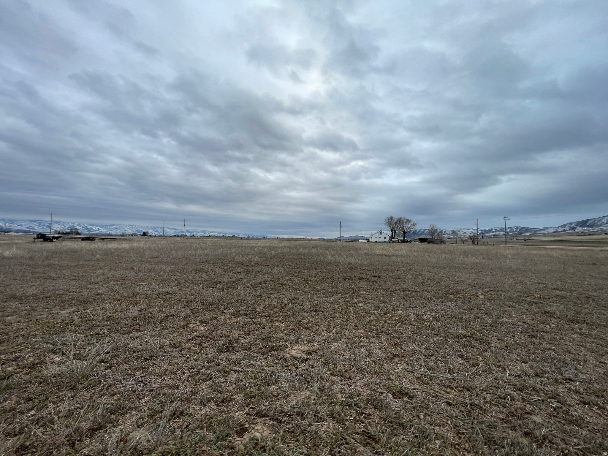 CLOVER ESTATES - Land