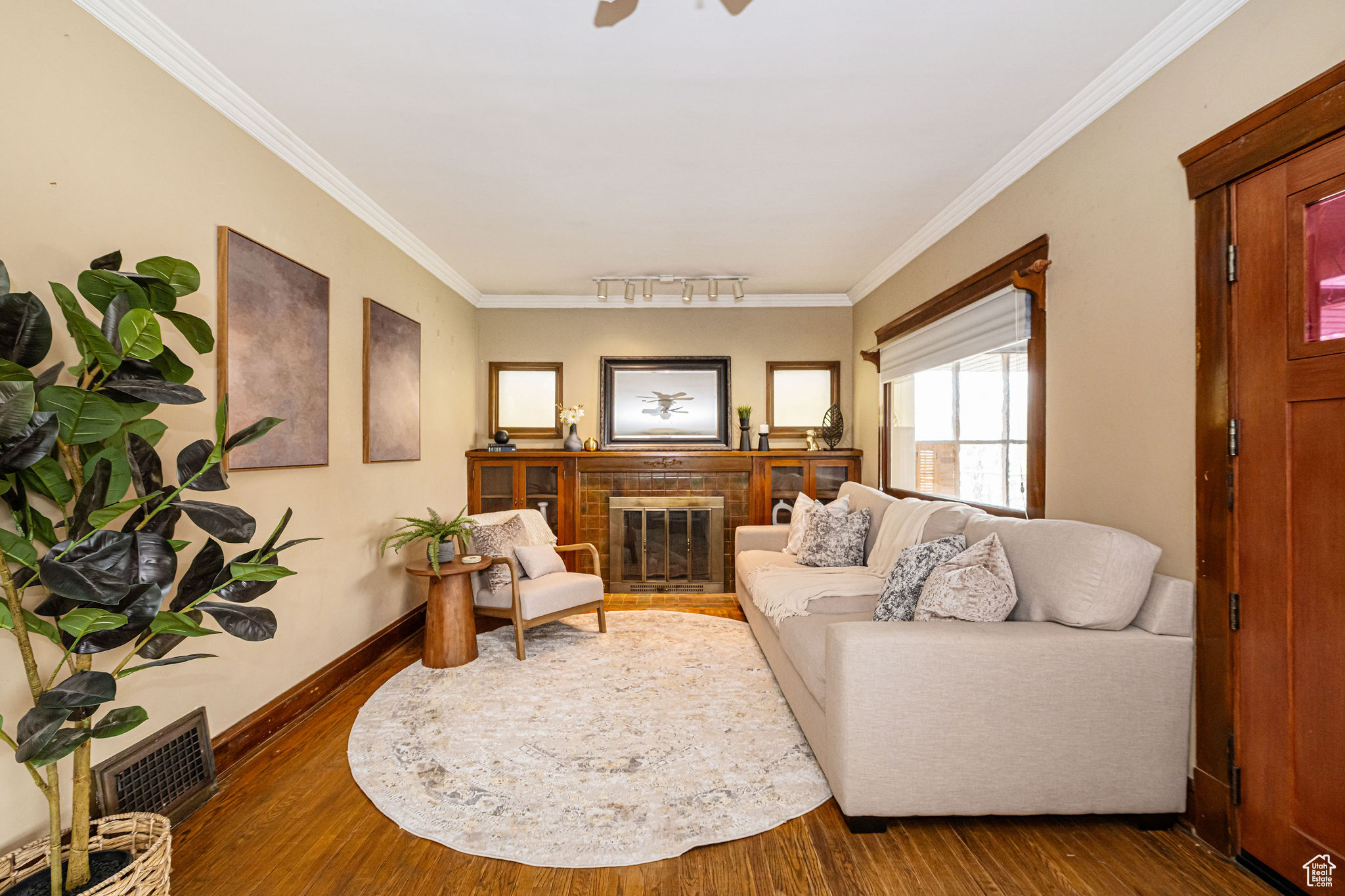 32 E Bryan Ave, Salt Lake City, Utah image 8