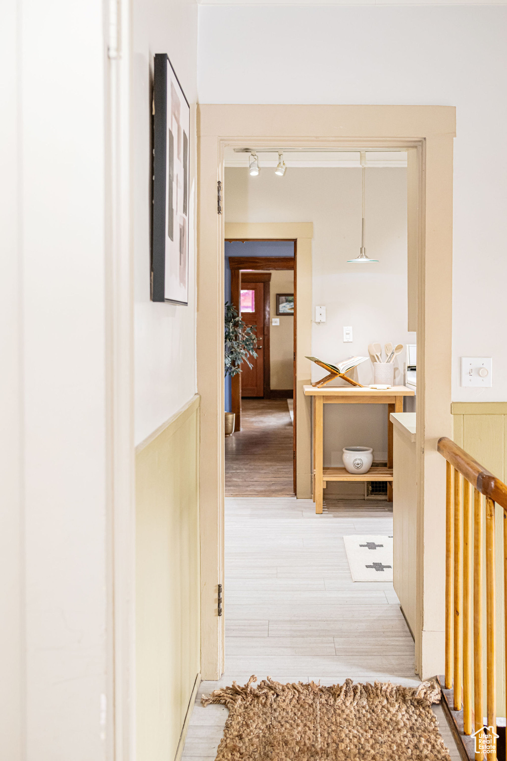 32 E Bryan Ave, Salt Lake City, Utah image 30