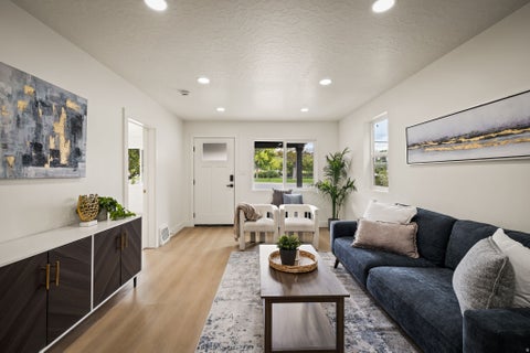 Tiny photo for 328 S 900 E, Salt Lake City, UT 84102 (MLS # 2181722)