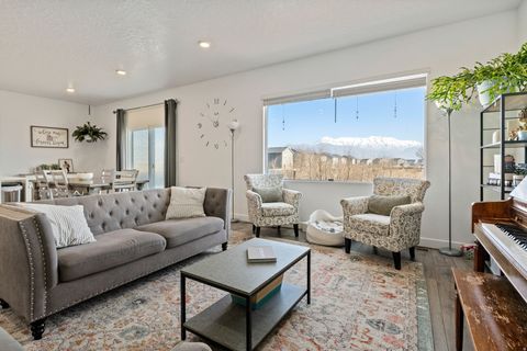 Tiny photo for 242 N MANDALYN WAY E, Saratoga Springs, UT 84045 (MLS # 2134753)