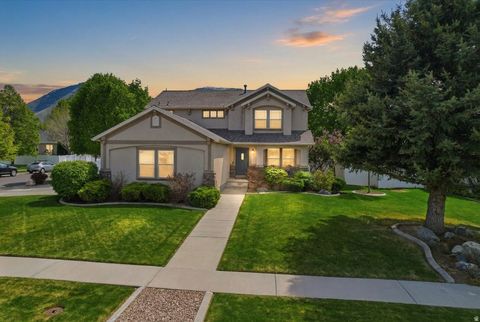 Photo of 2442 E 1610 S, Spanish Fork, UT 84660 (MLS # 2151887)