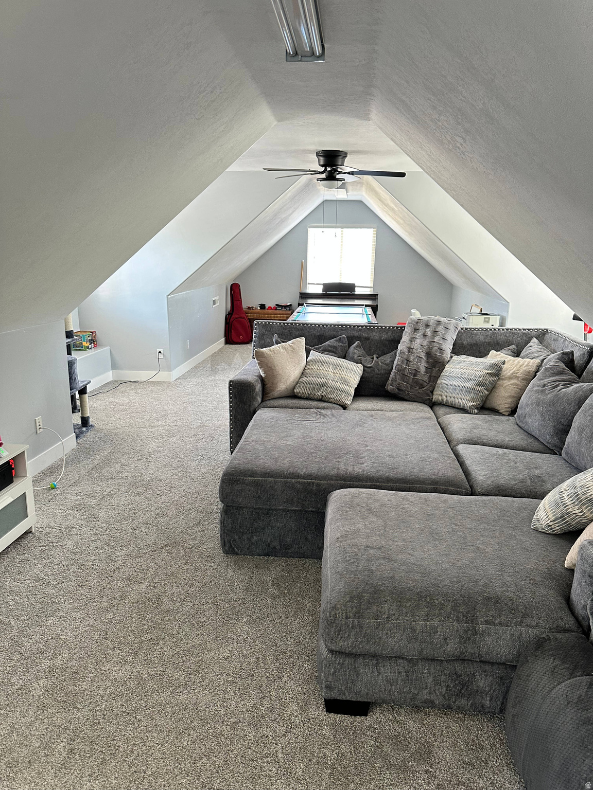 NORTH MEADOW - Residential