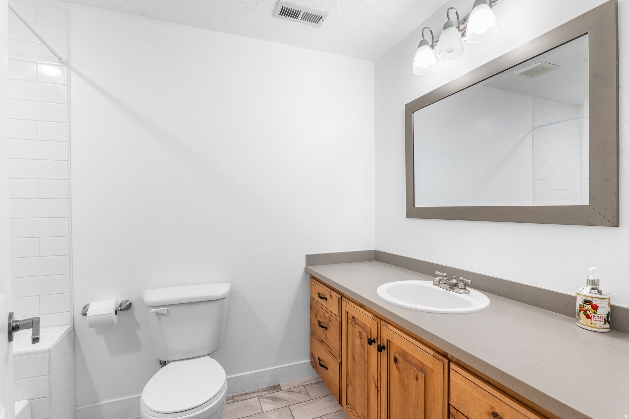 NORTH MEADOW - Residential