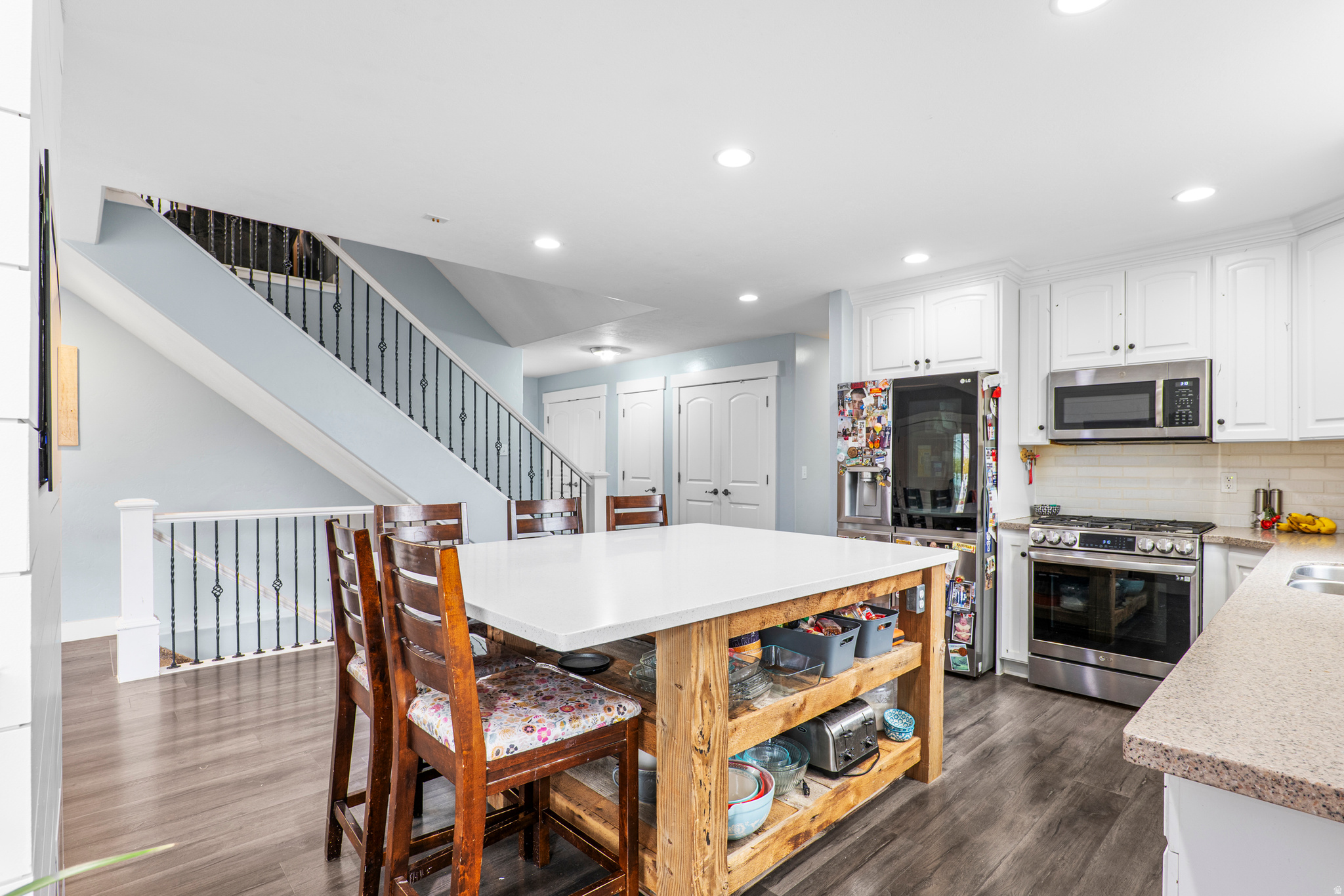 NORTH MEADOW - Residential