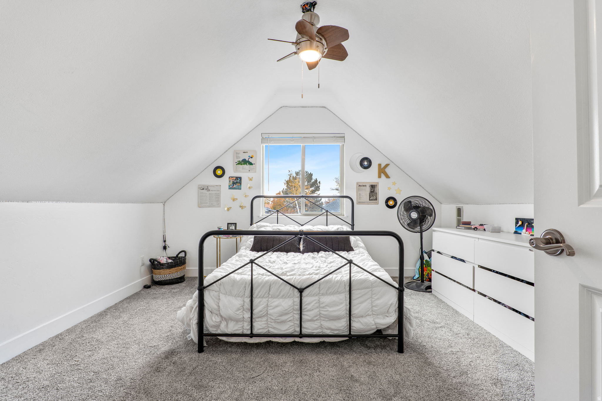 NORTH MEADOW - Residential