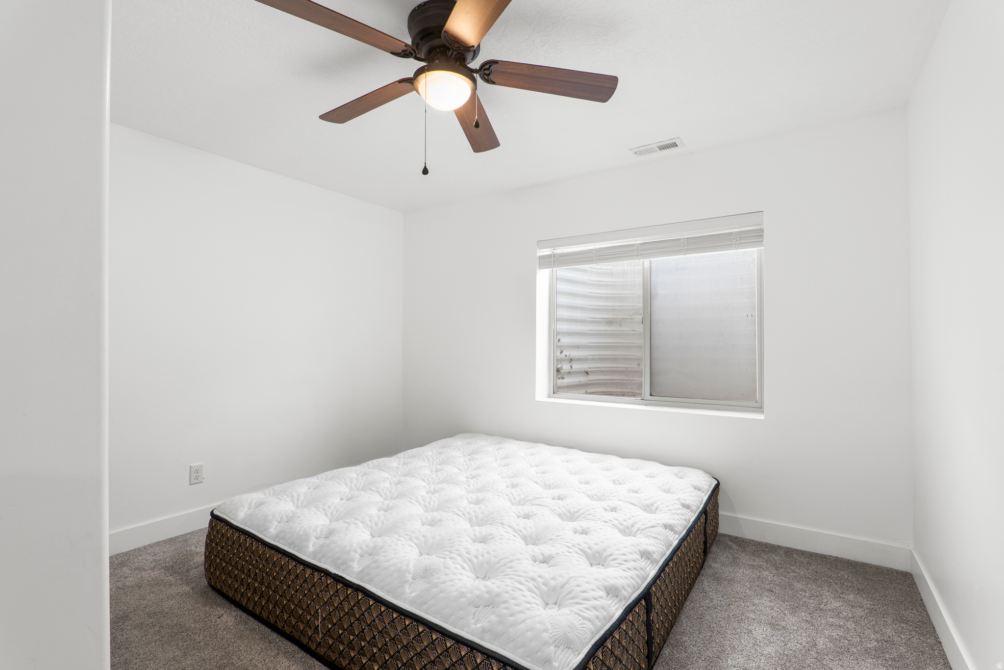 NORTH MEADOW - Residential