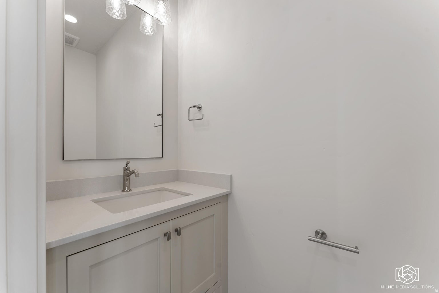 DESERT COLOR - Residential