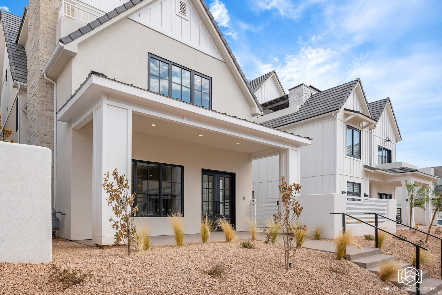 DESERT COLOR - Residential