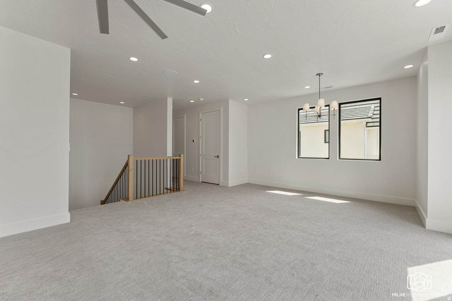 DESERT COLOR - Residential