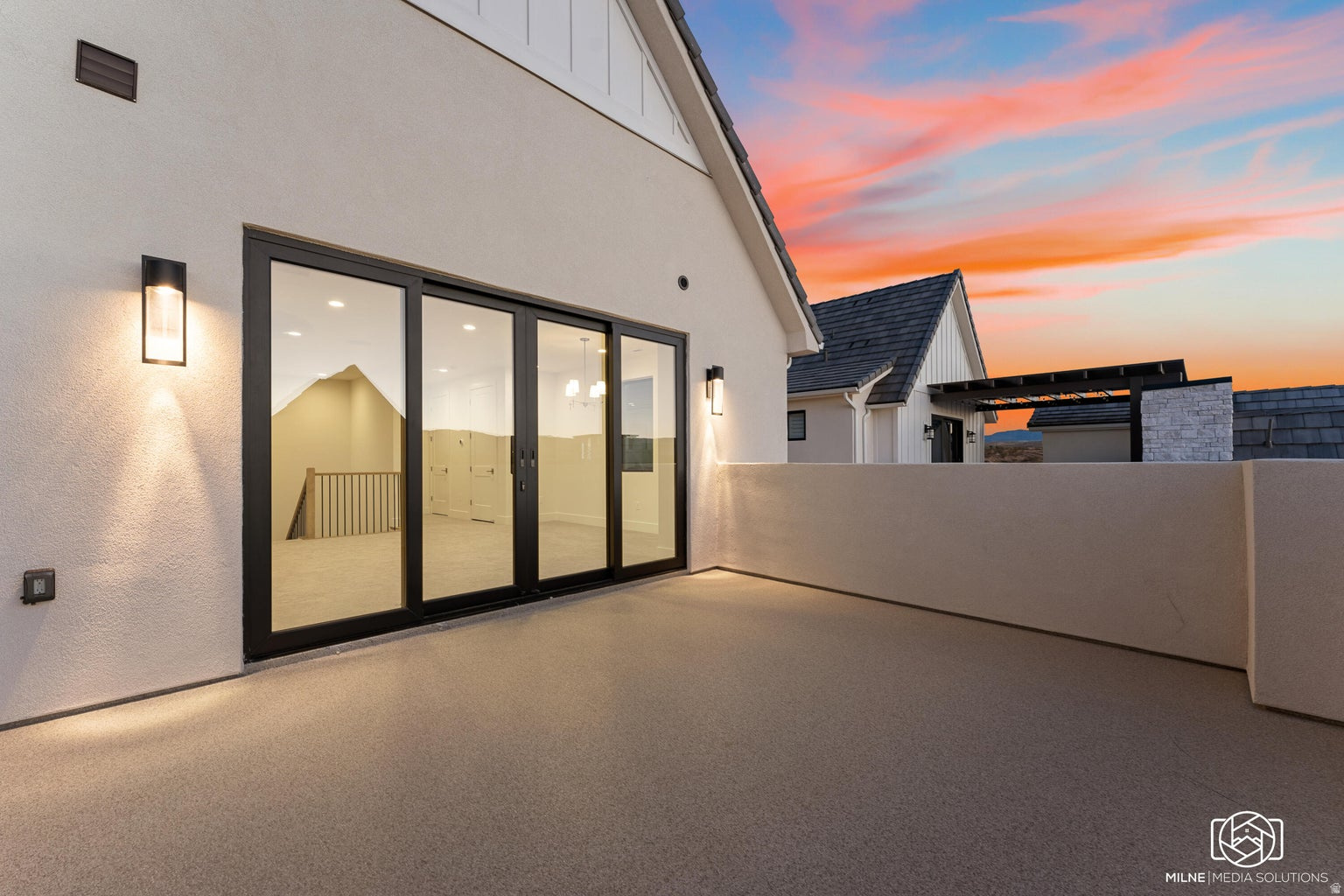 DESERT COLOR - Residential