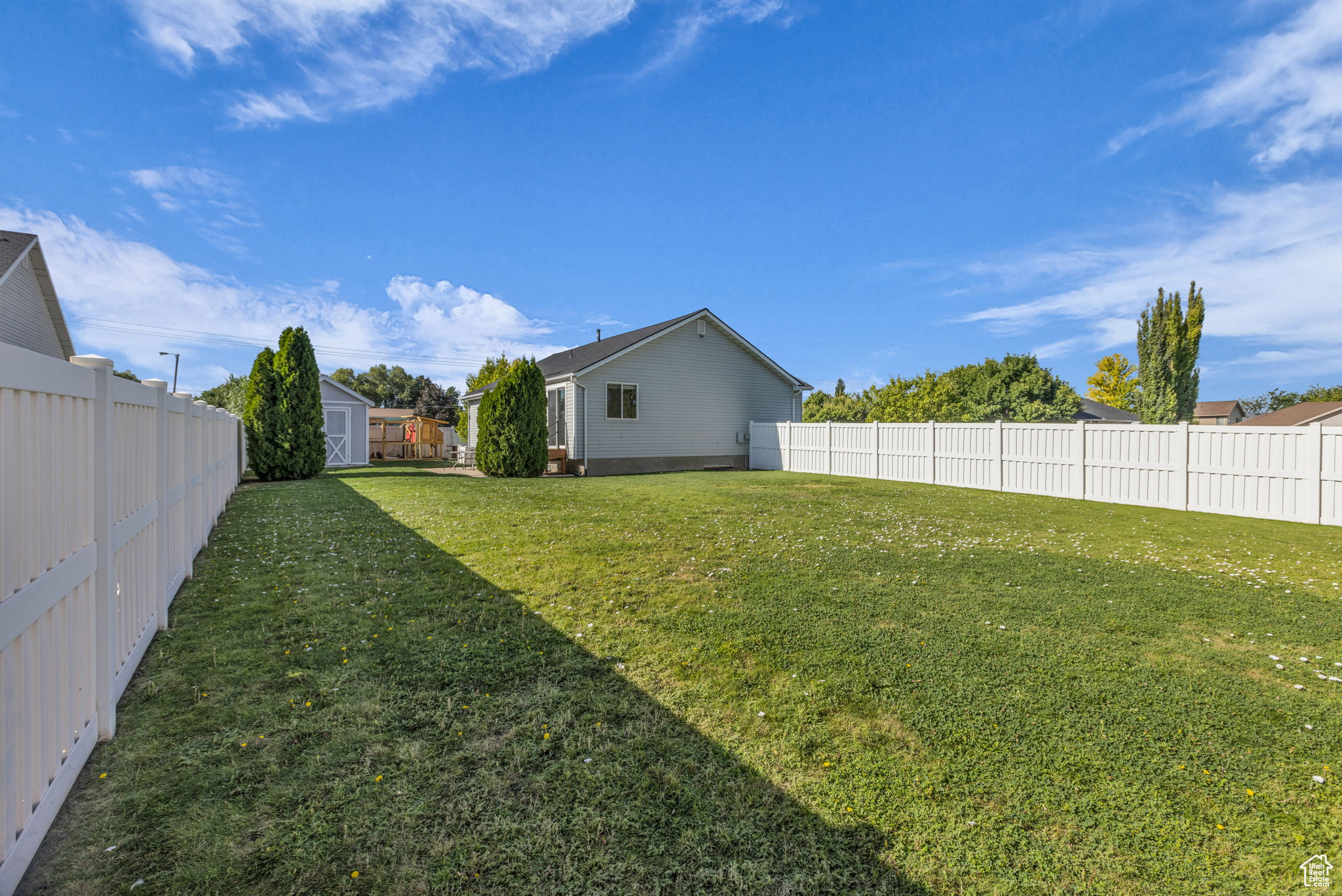 CASTLEBERRY ESTATES - Residential