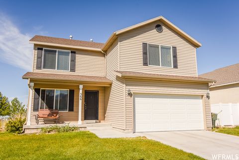Tiny photo for 366 W DIAMANT LN N, Tooele, UT 84074 (MLS # 2126946)