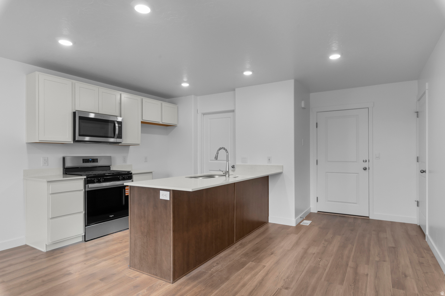 INVERNESS BY D.R. HORTON - Residential