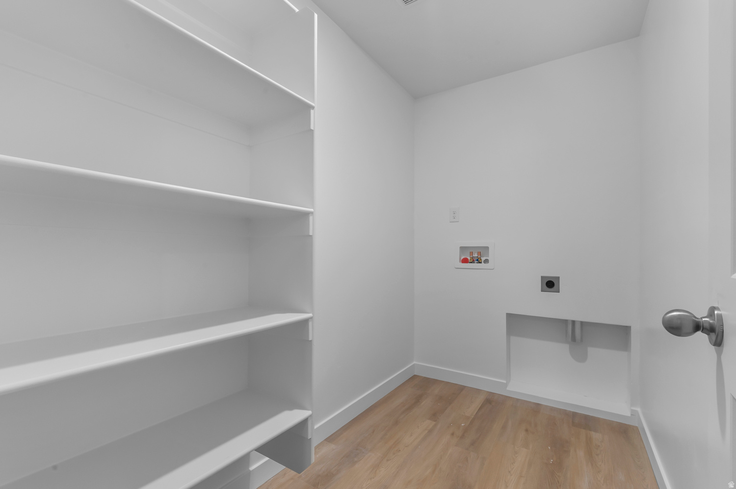 INVERNESS BY D.R. HORTON - Residential