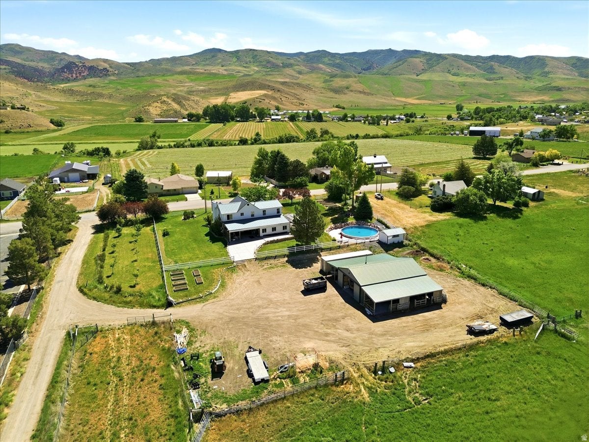 2780 S Morgan Valley Dr, Morgan, UT, 84050, USA, 5 Bedrooms Bedrooms, ,4 BathroomsBathrooms,Residential,Active,2780 S Morgan Valley Dr,2165078