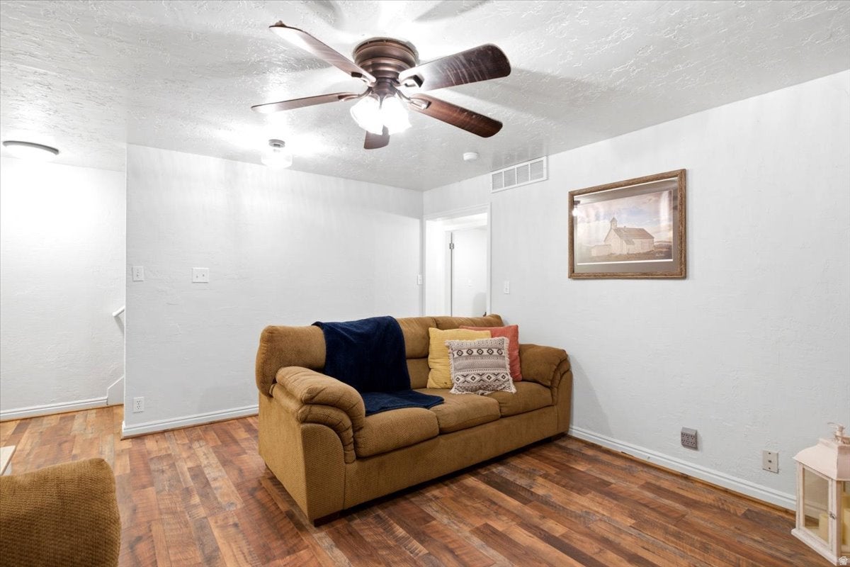 2780 S Morgan Valley Dr, Morgan, UT, 84050, USA, 5 Bedrooms Bedrooms, ,4 BathroomsBathrooms,Residential,Active,2780 S Morgan Valley Dr,2165078