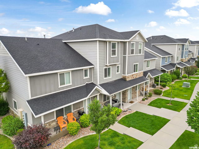 EDGEWATER AT GENEVA - Residential
