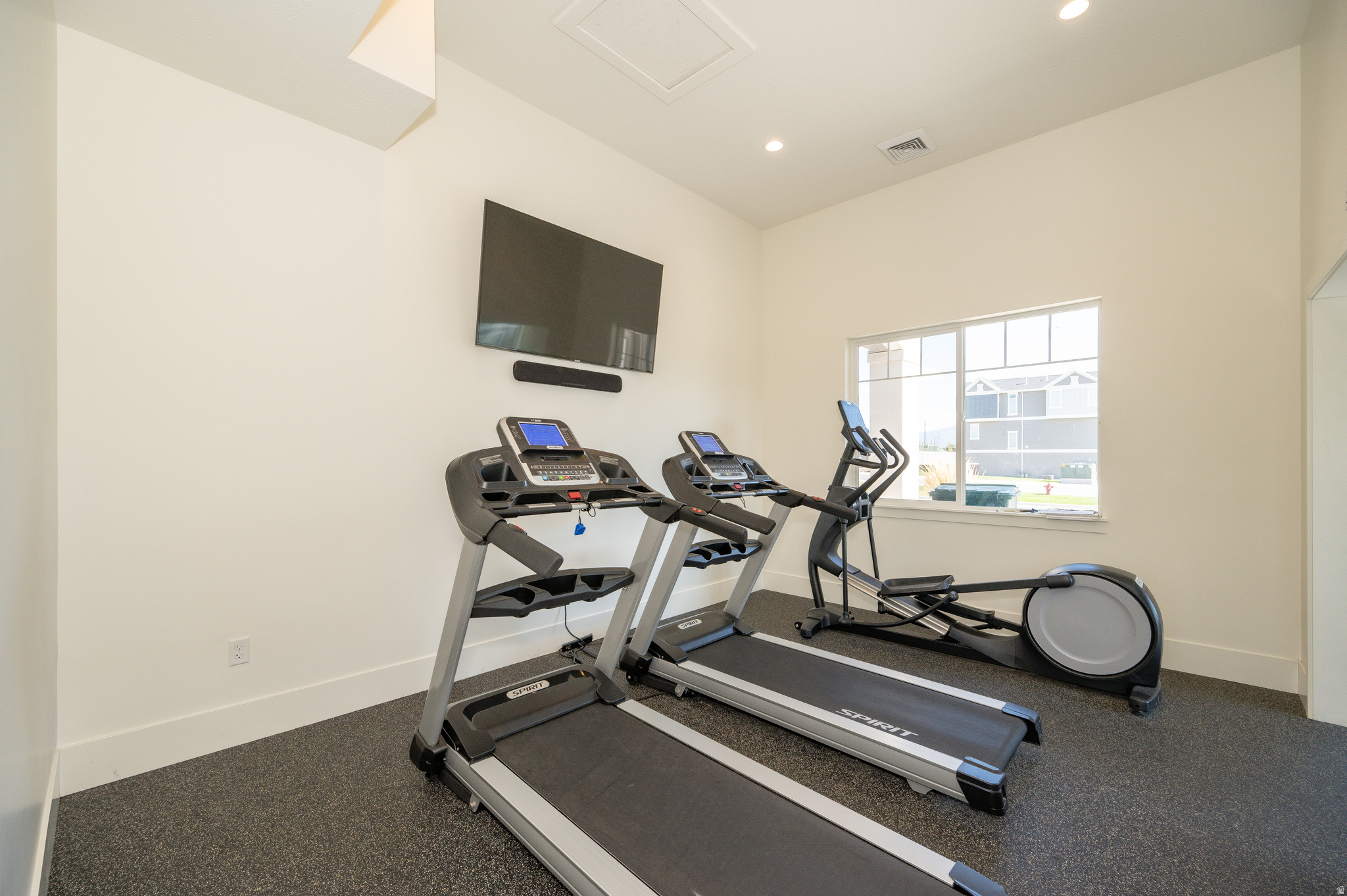 LAKEVIEW - Residential