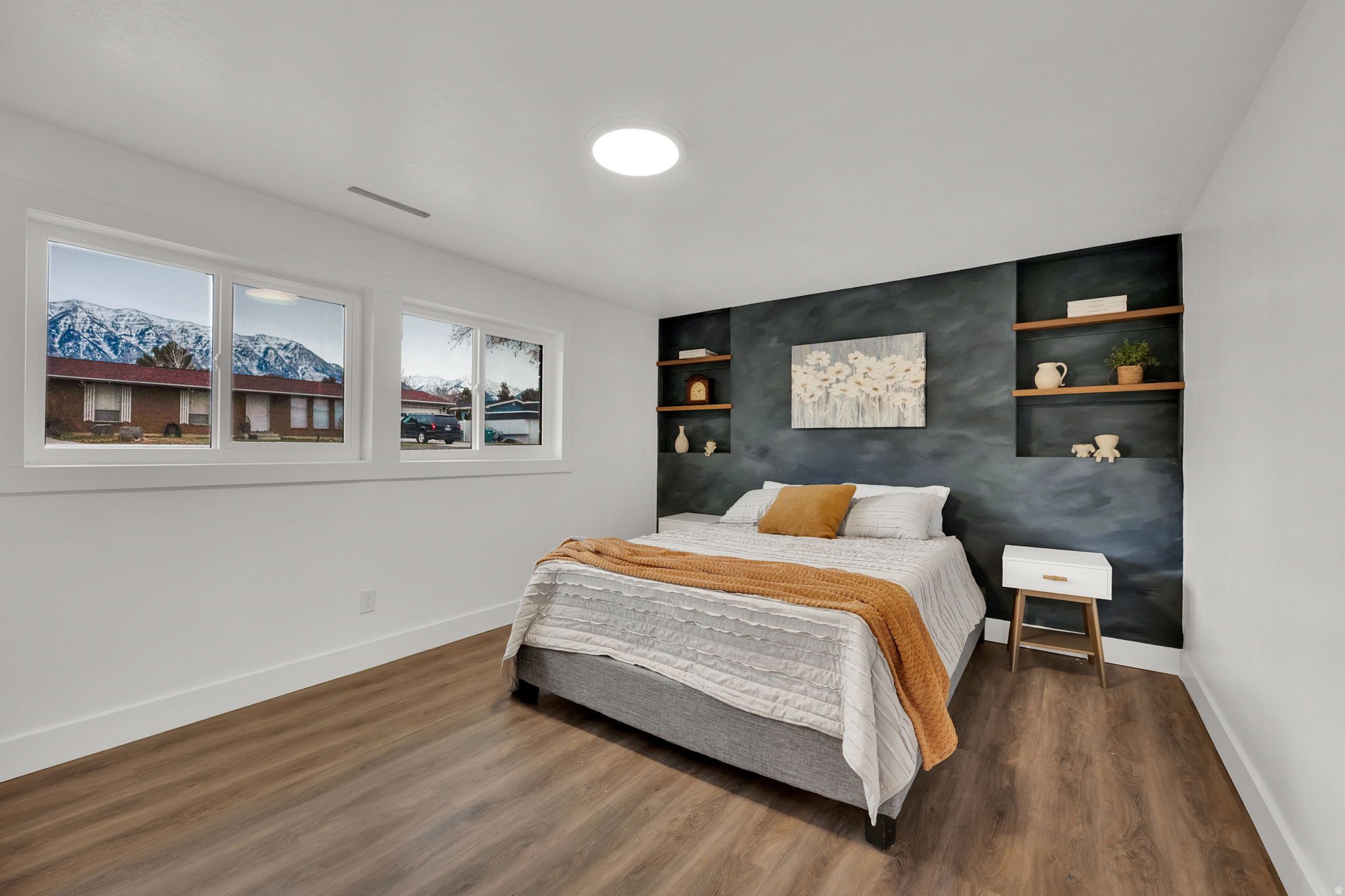 MEADOW CREST - Residential