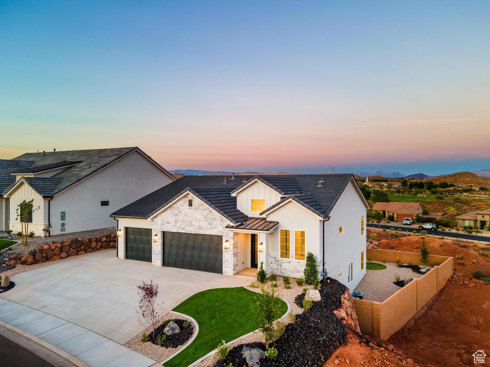 ESTATES AT BURKE SPRINGS - Residential