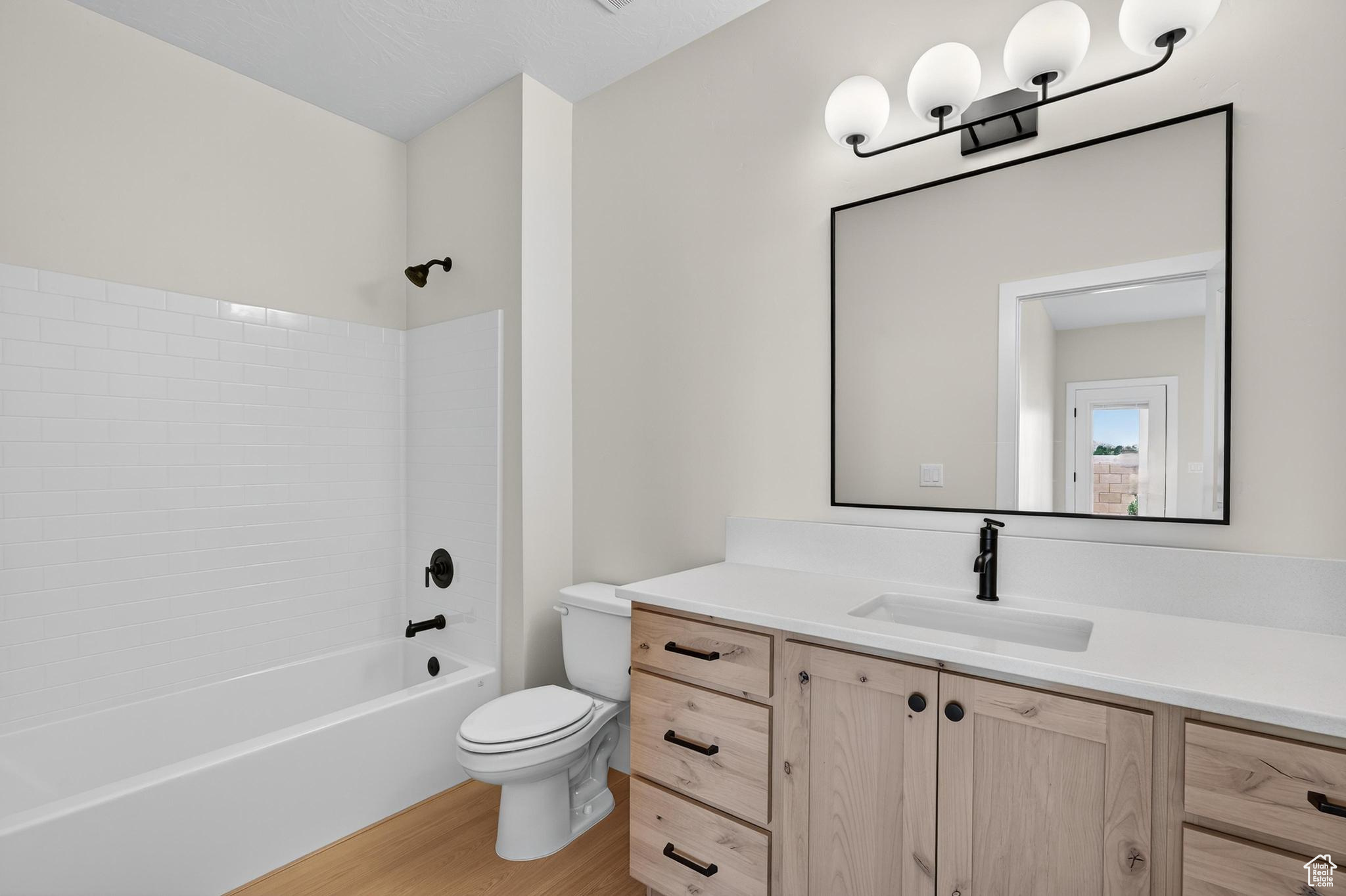 ESTATES AT BURKE SPRINGS - Residential