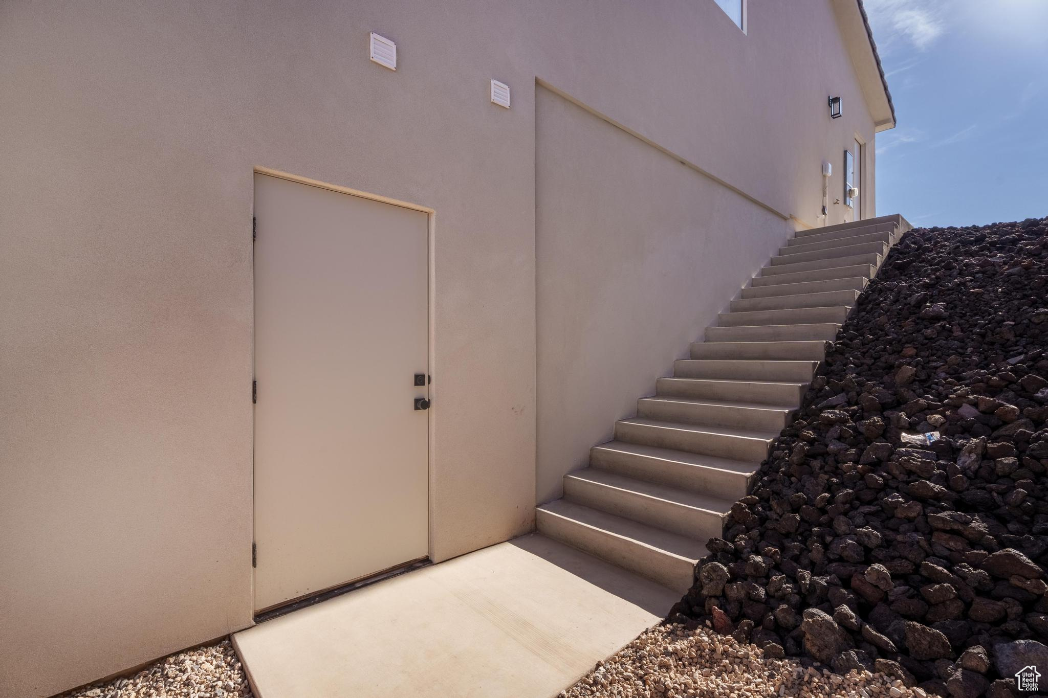 ESTATES AT BURKE SPRINGS - Residential