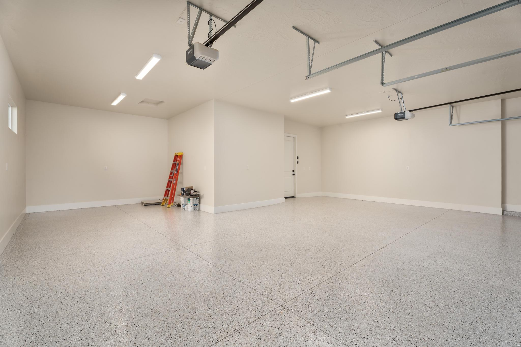 ESTATES AT BURKE SPRINGS - Residential