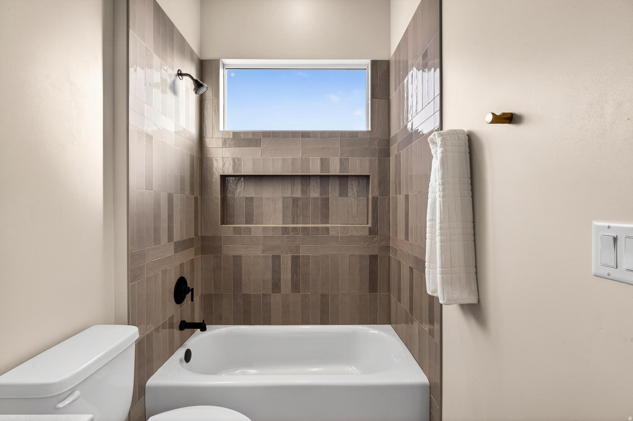 ESTATES AT BURKE SPRINGS - Residential