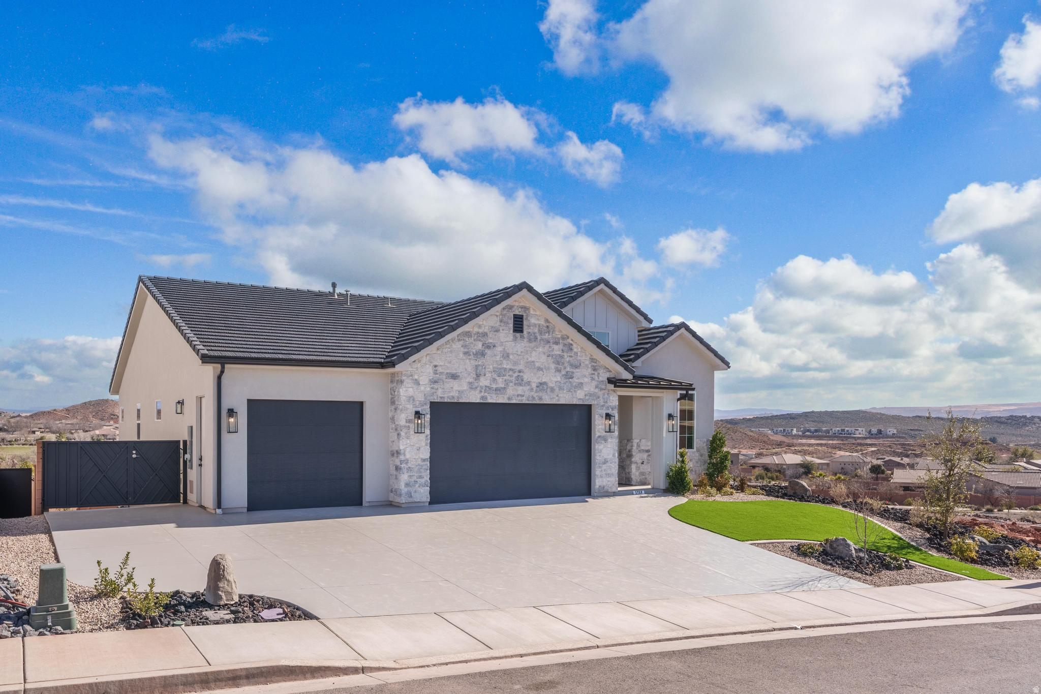 ESTATES AT BURKE SPRINGS - Residential