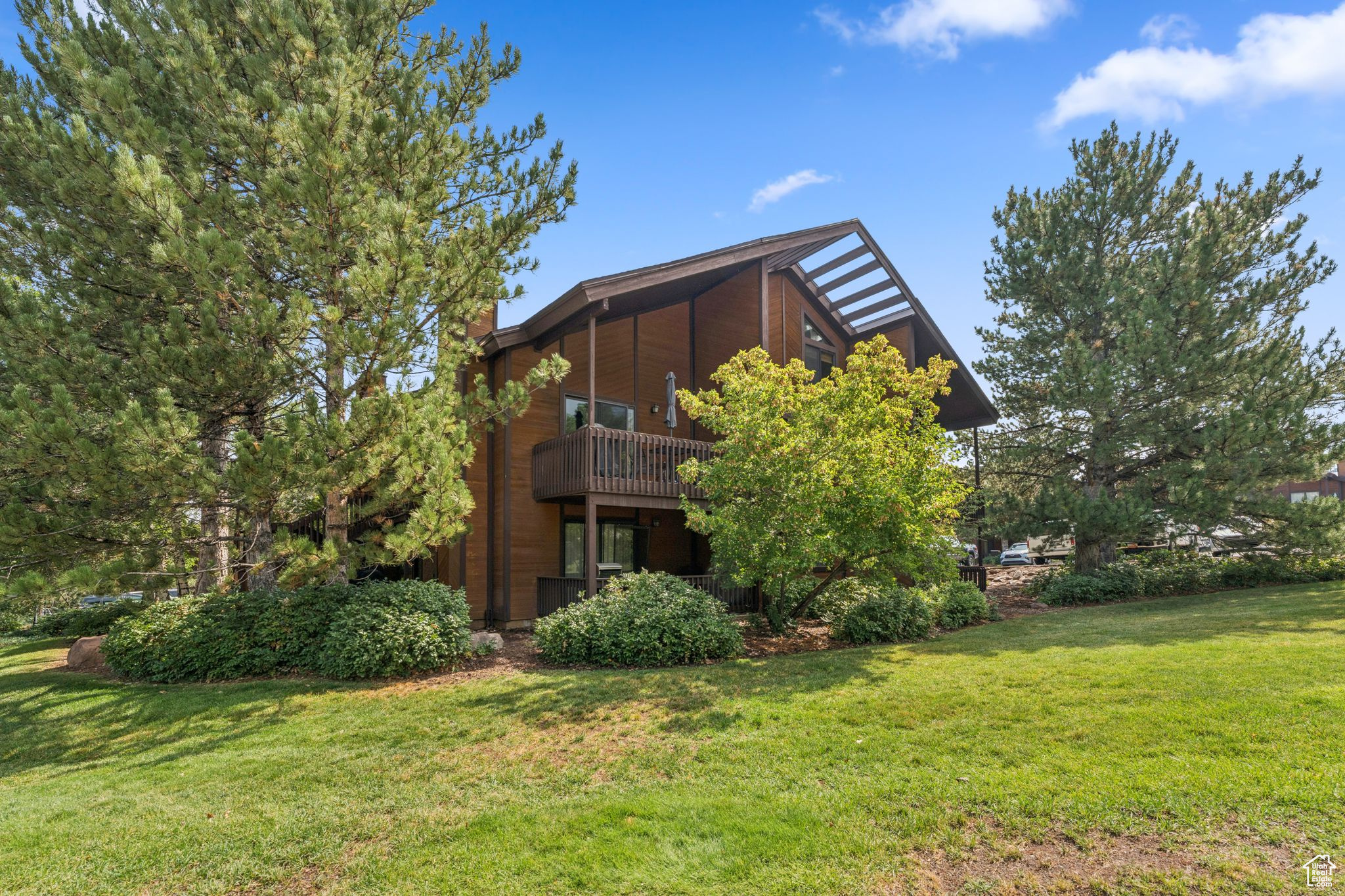 RED PINE CHALETS CONDO - Residential