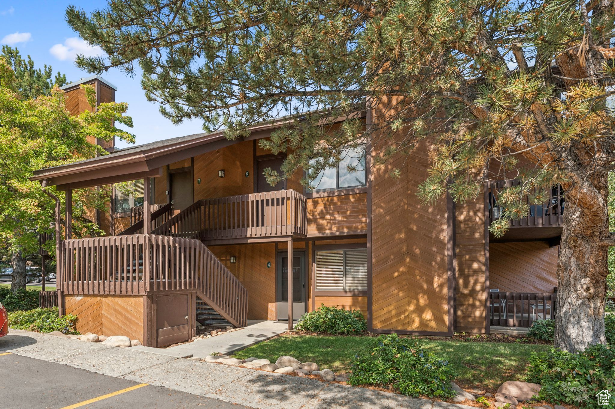 RED PINE CHALETS CONDO - Residential