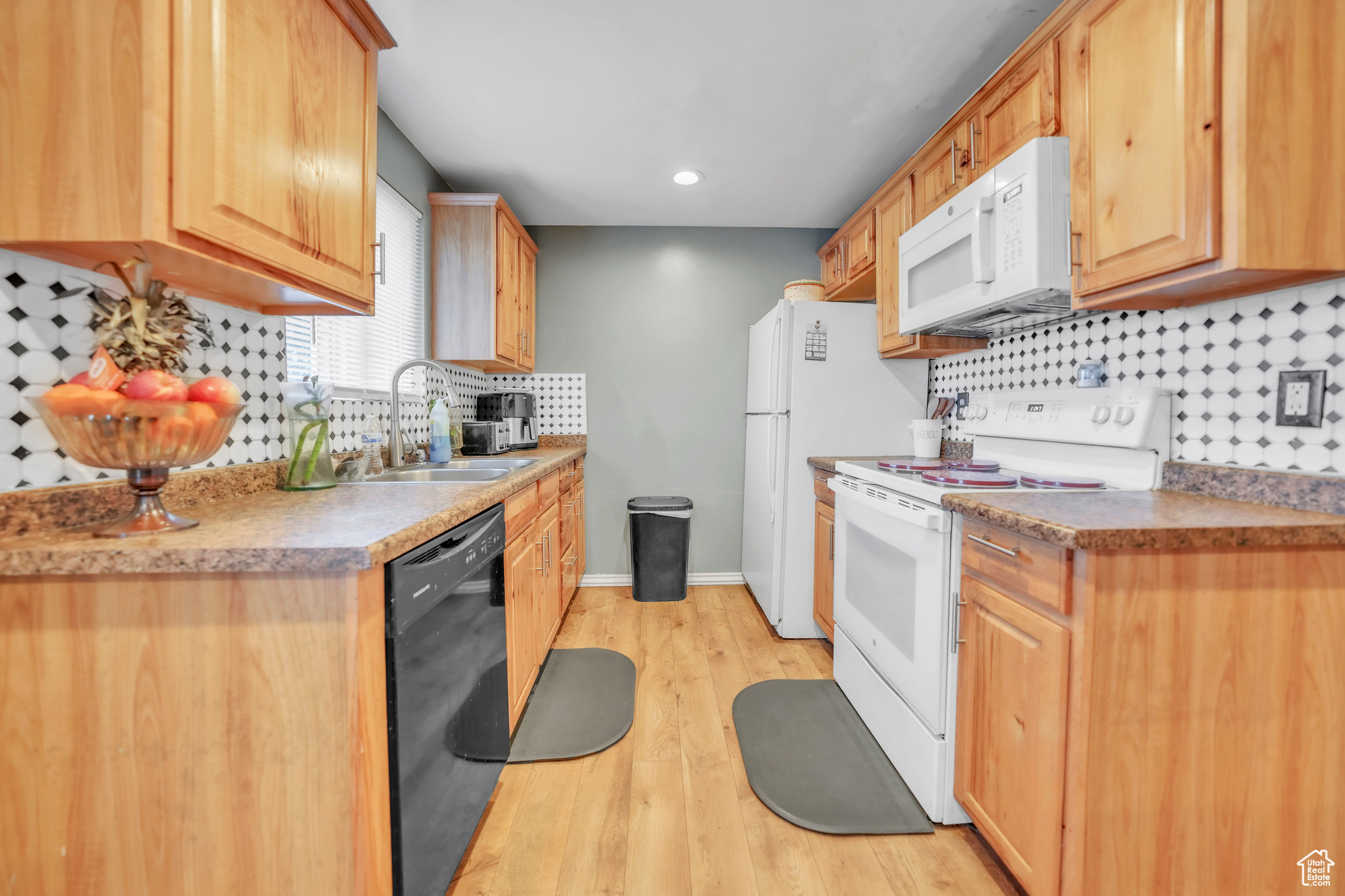 KIMBERLY CREST PLAT B - Residential