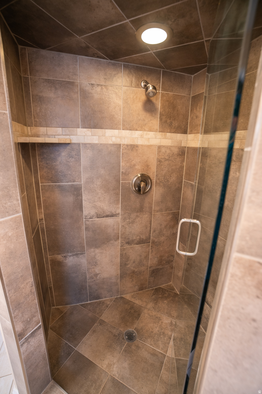 DIAMOND J SUBDIVISION - Residential