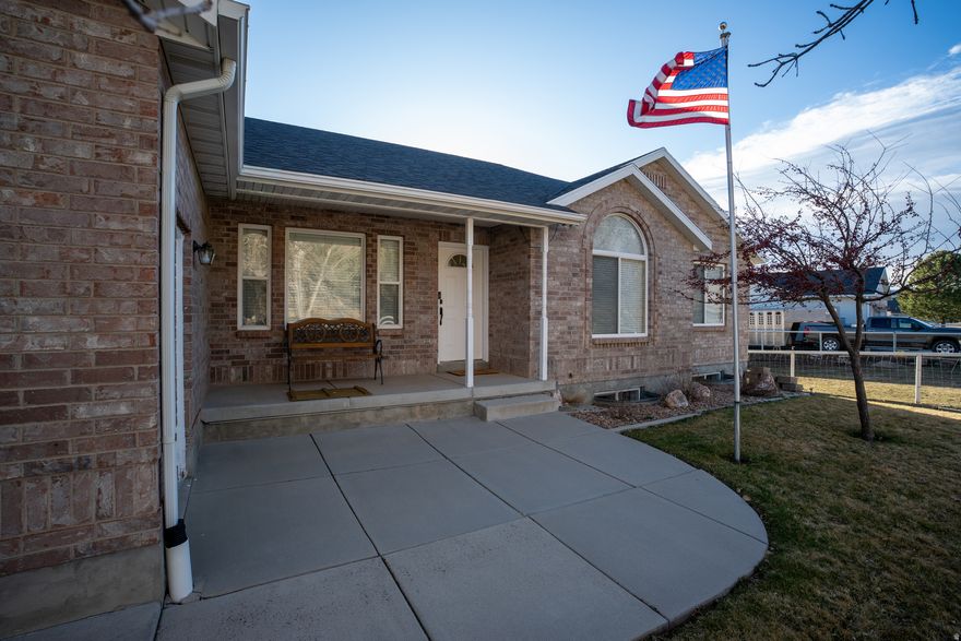 Amazing Rambler now on the market with plenty of rooms for Family or Hobbies! 5 Bedrooms 3 bathrooms and NO HOA! which means have as large of pets as you want and horses too! The Basement is a a daylight with wet bar/kitchen which could be used to rent out or long term guests. Most of the Surrounding fields are wide open for some of the most amazing views on the Wasatch Back. With a oversized 2 car garage, enough parking for largest RV and any toys to go with it. Come see this amazing property before some one makes this country dream theirs.